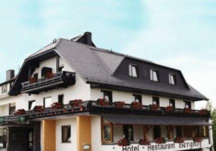 Hotel Restaurant Berghof Sohren Екстериор снимка